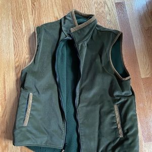 Wudcahk Reversible Vest